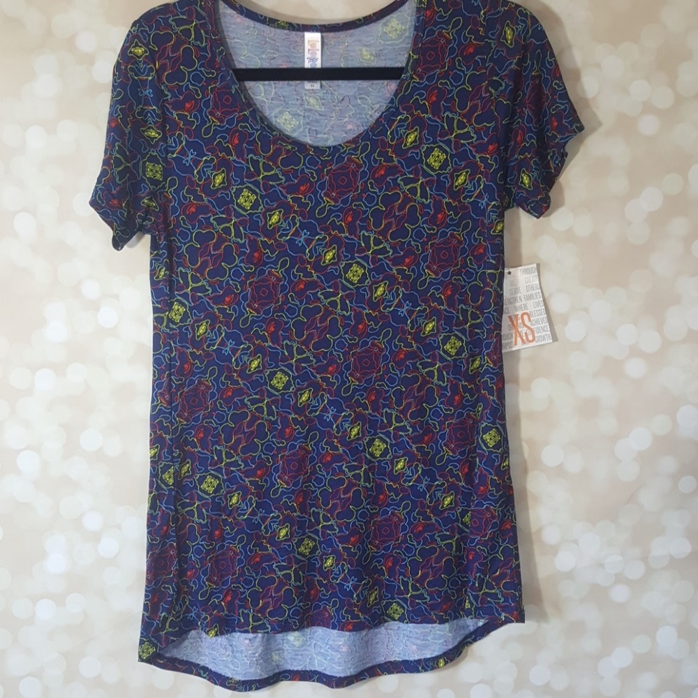 Lularoe classic tee shirt blueprint Xs